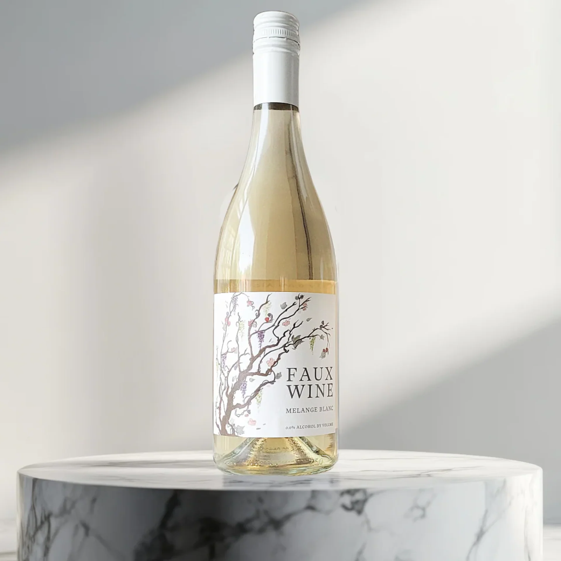 Faux Wine - White Non-Alcoholic Wine - 750ml - Image 2